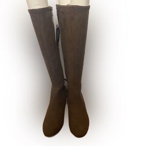 NWT Macy’s Charter Club Brown Boots